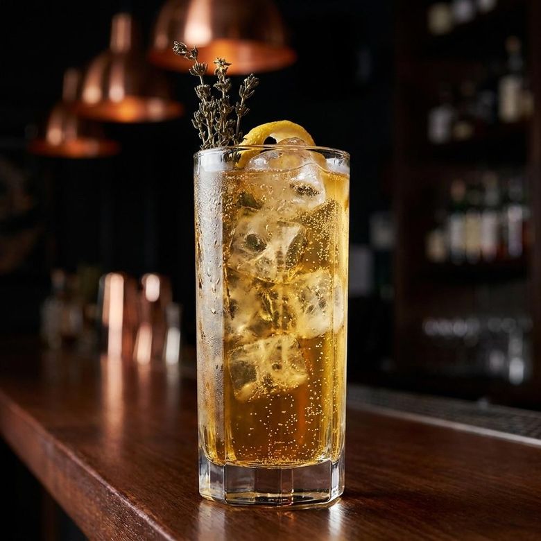 Fliegender Schwede (Flying Swede) cocktail
